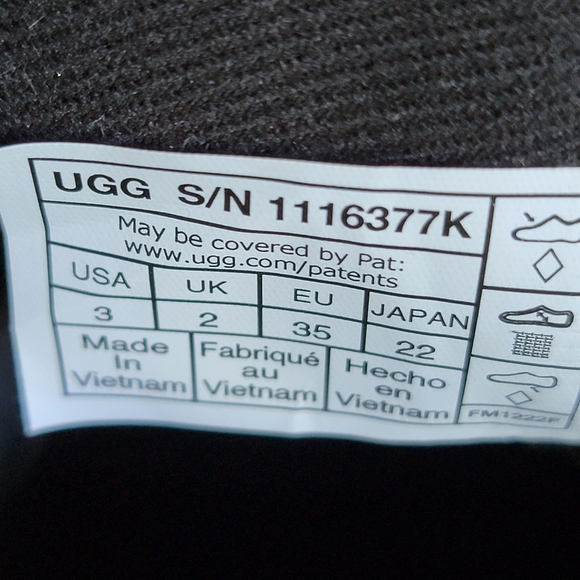 UGG Kids Ashton Lace-up Glitter Boot - Picture 9 of 11